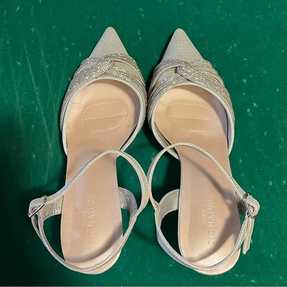 Heels - Picture 3 of 6